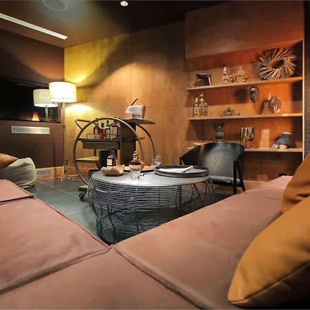 Hotel Hidden